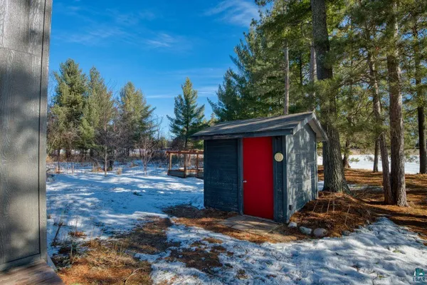 $899,900 | 5000 Lakeshore Drive, Makinen, MN 55763