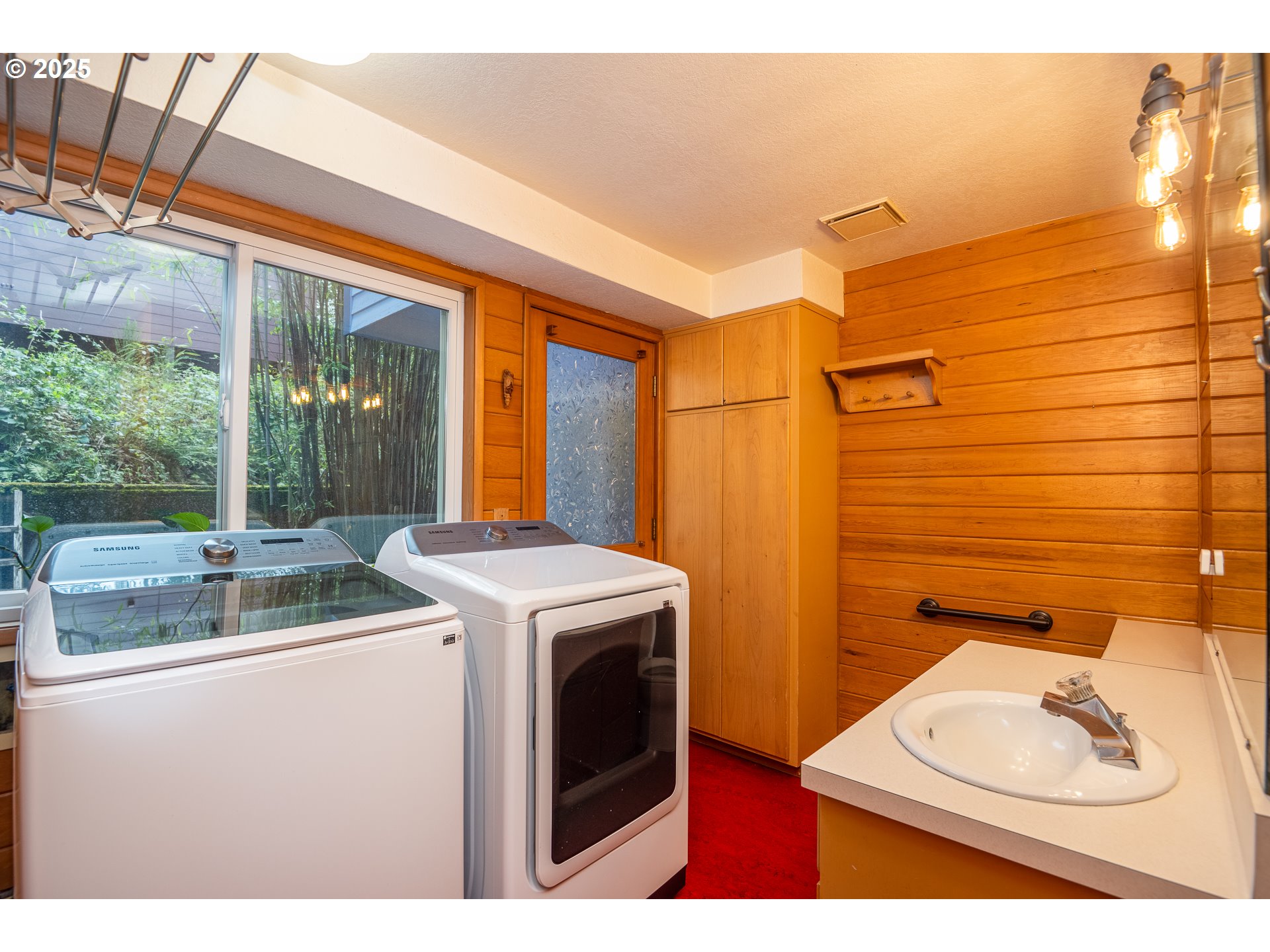 3151 Storey Boulevard Eugene, OR 97405 - Photo 13 of 36