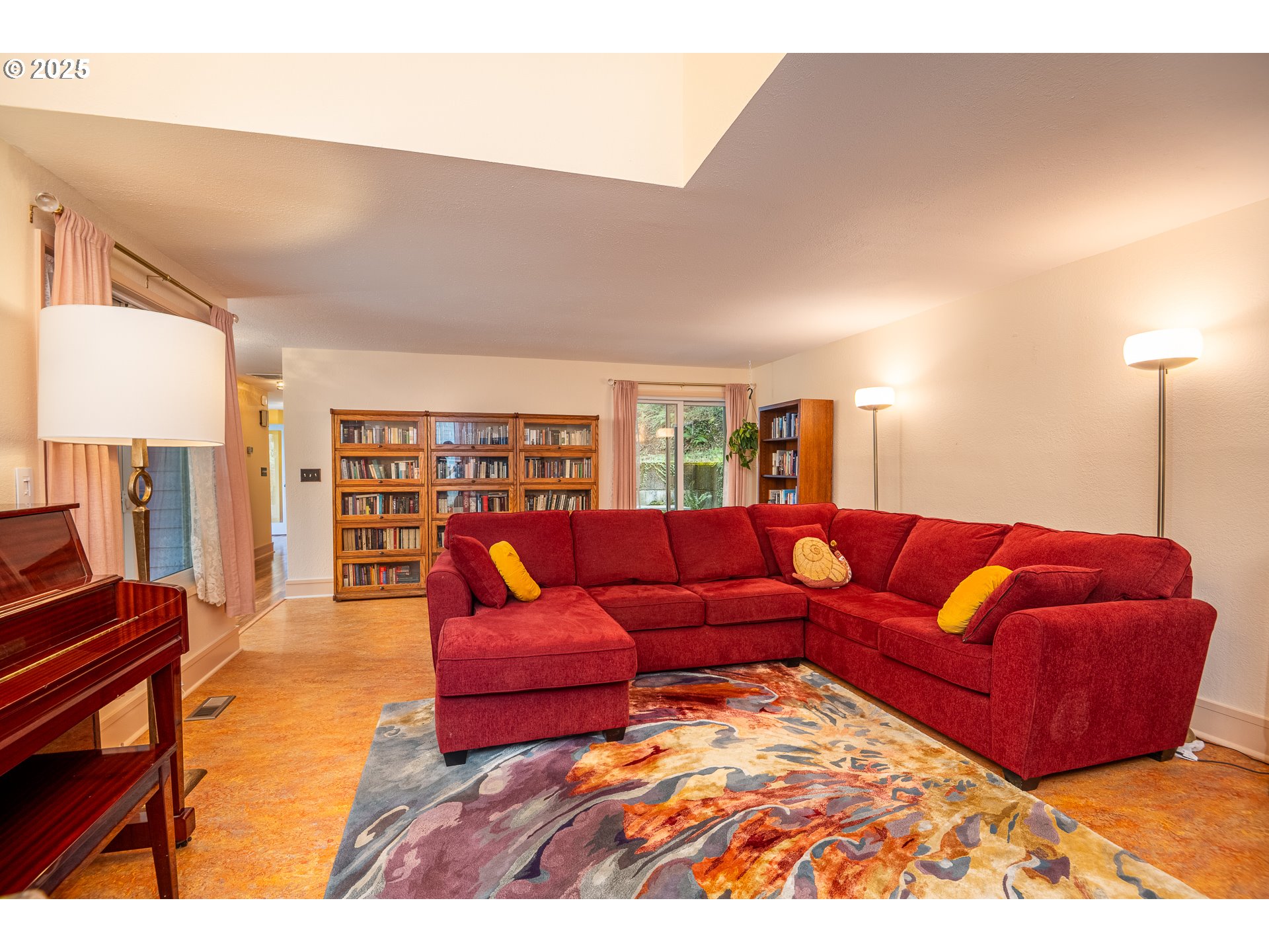 3151 Storey Boulevard Eugene, OR 97405 - Photo 4 of 36