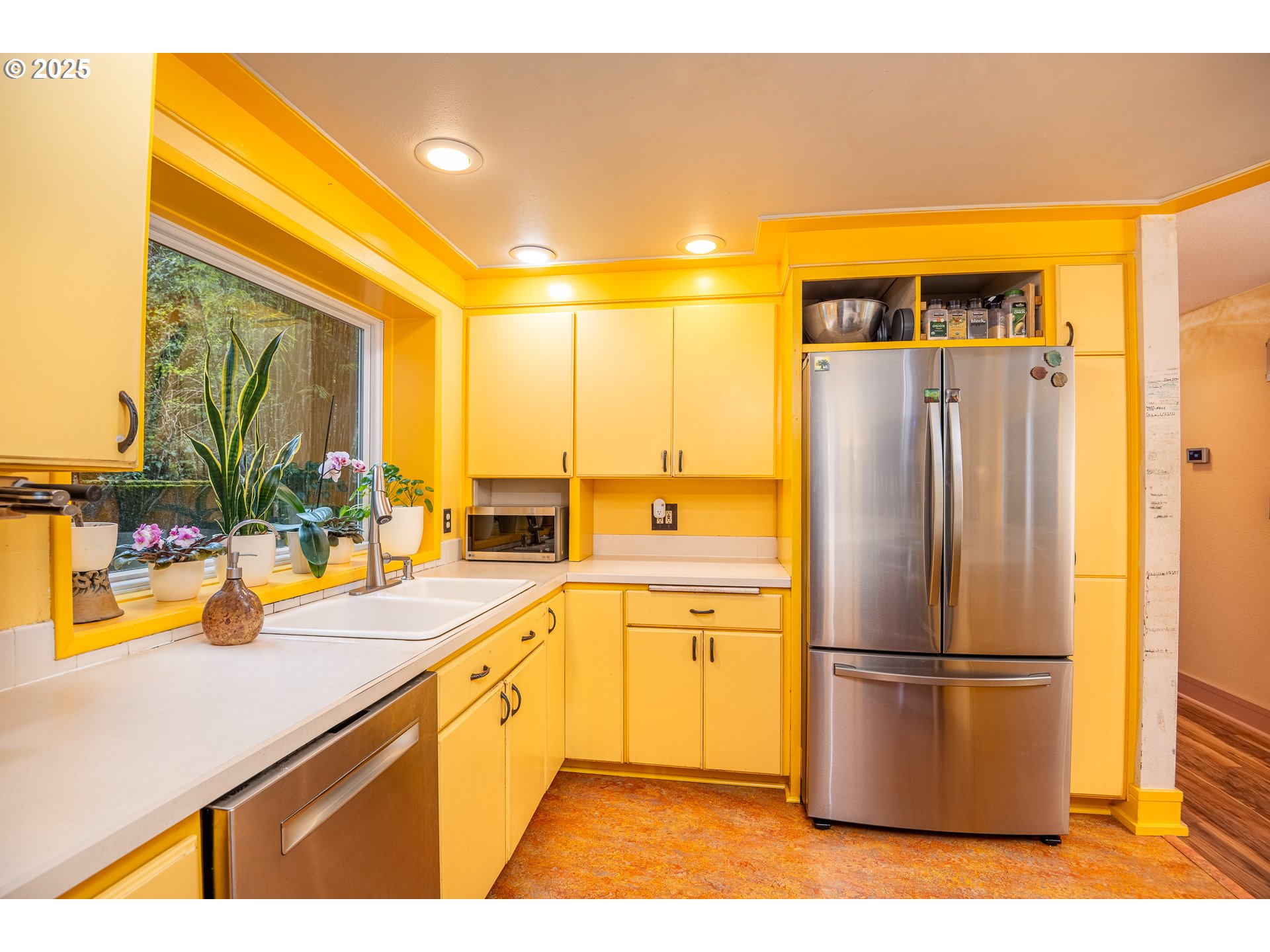 3151 Storey Boulevard Eugene, OR 97405 - Photo 8 of 36