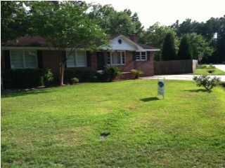 100 Robert Road Goose Creek, SC 29445 - Photo 1 of 11 Primary Photo