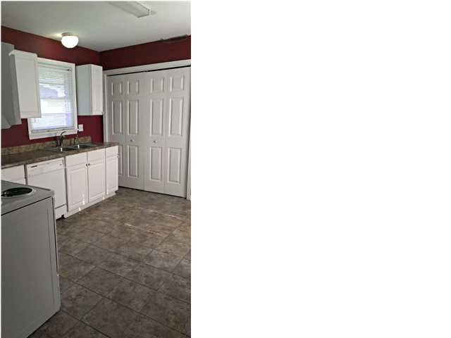 100 Robert Road Goose Creek, SC 29445 - Photo 2 of 11 Additional Photo