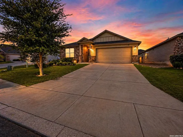$240,000 | 10747 Francisco Way, Converse, TX 78109