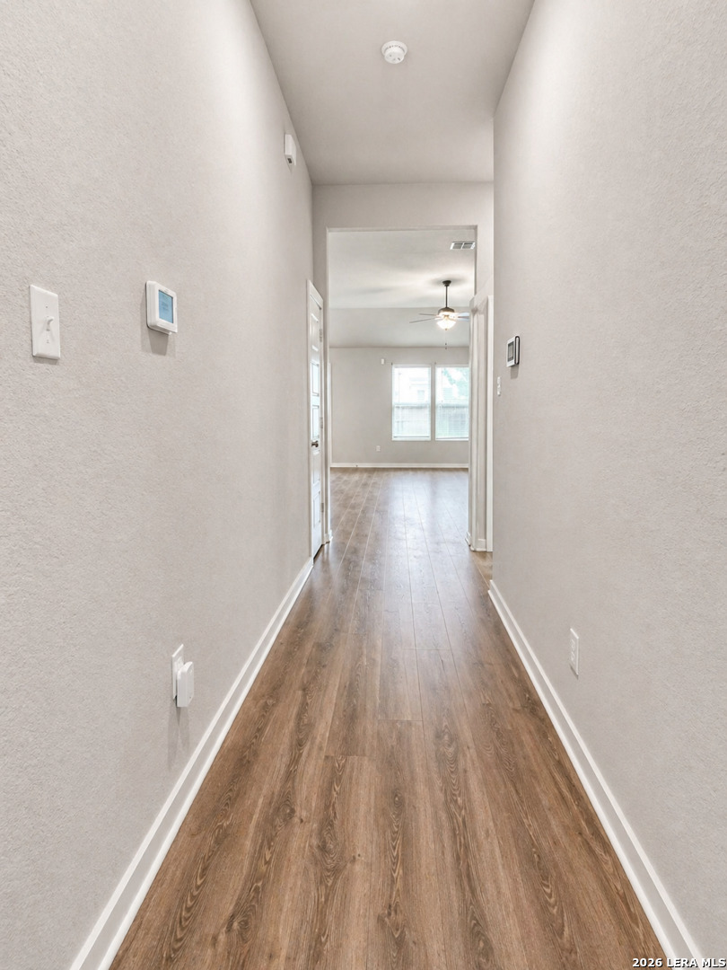 10747 Francisco Way Converse, TX 78109 - Photo 3 of 16