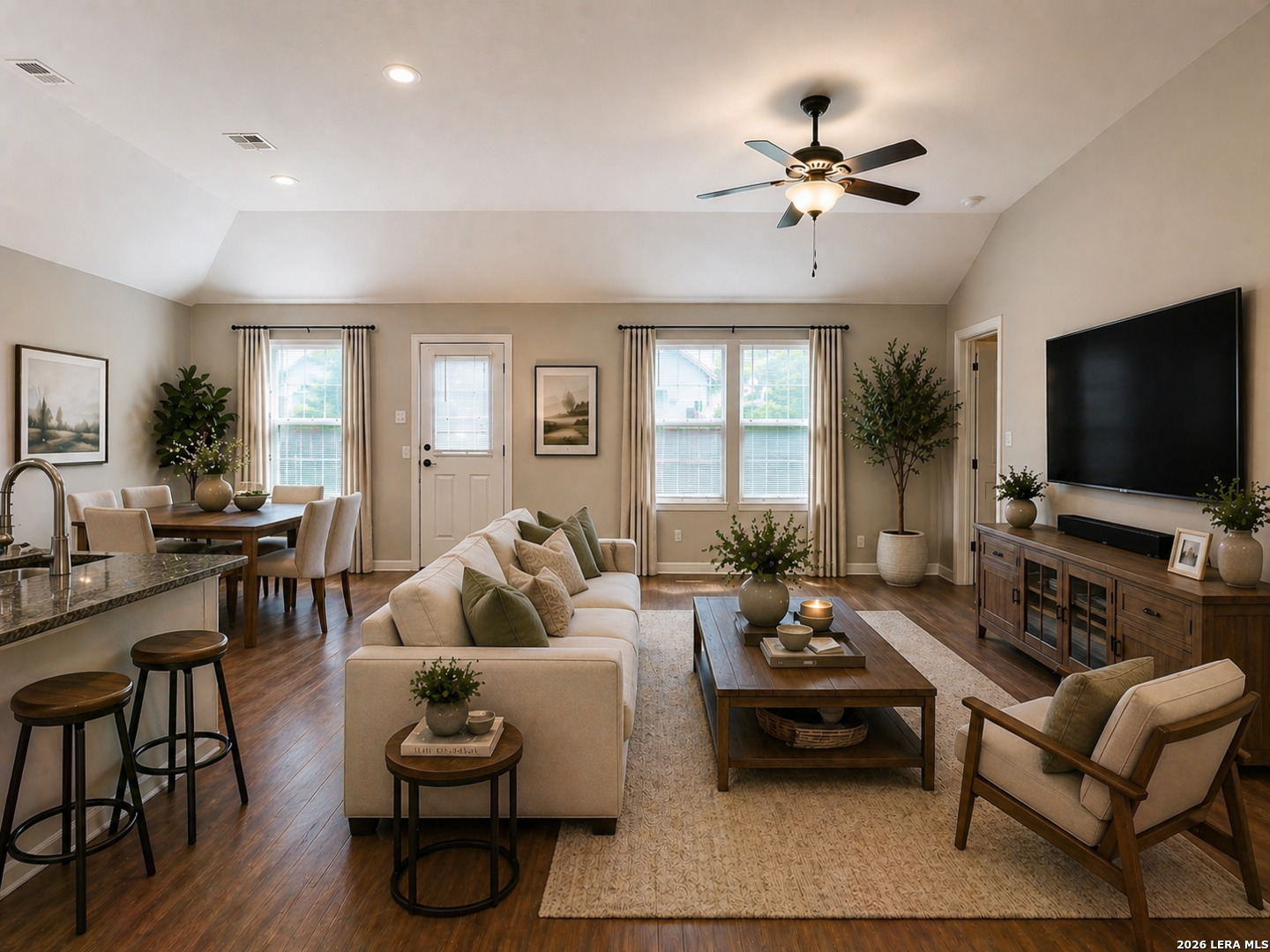 10747 Francisco Way Converse, TX 78109 - Photo 4 of 16