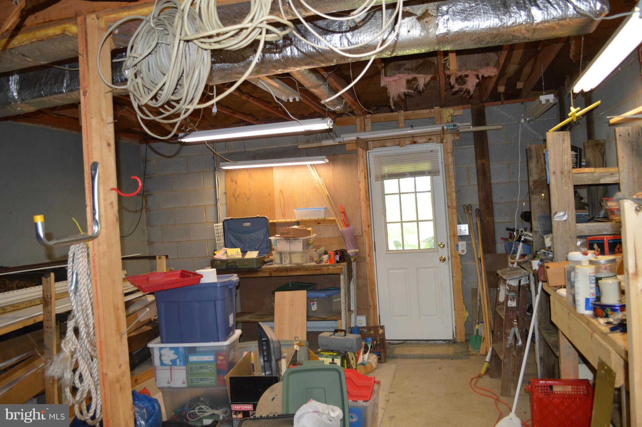 153 Bluff Road Strasburg, VA 22657 - Photo 29 of 29 Separate workshop area