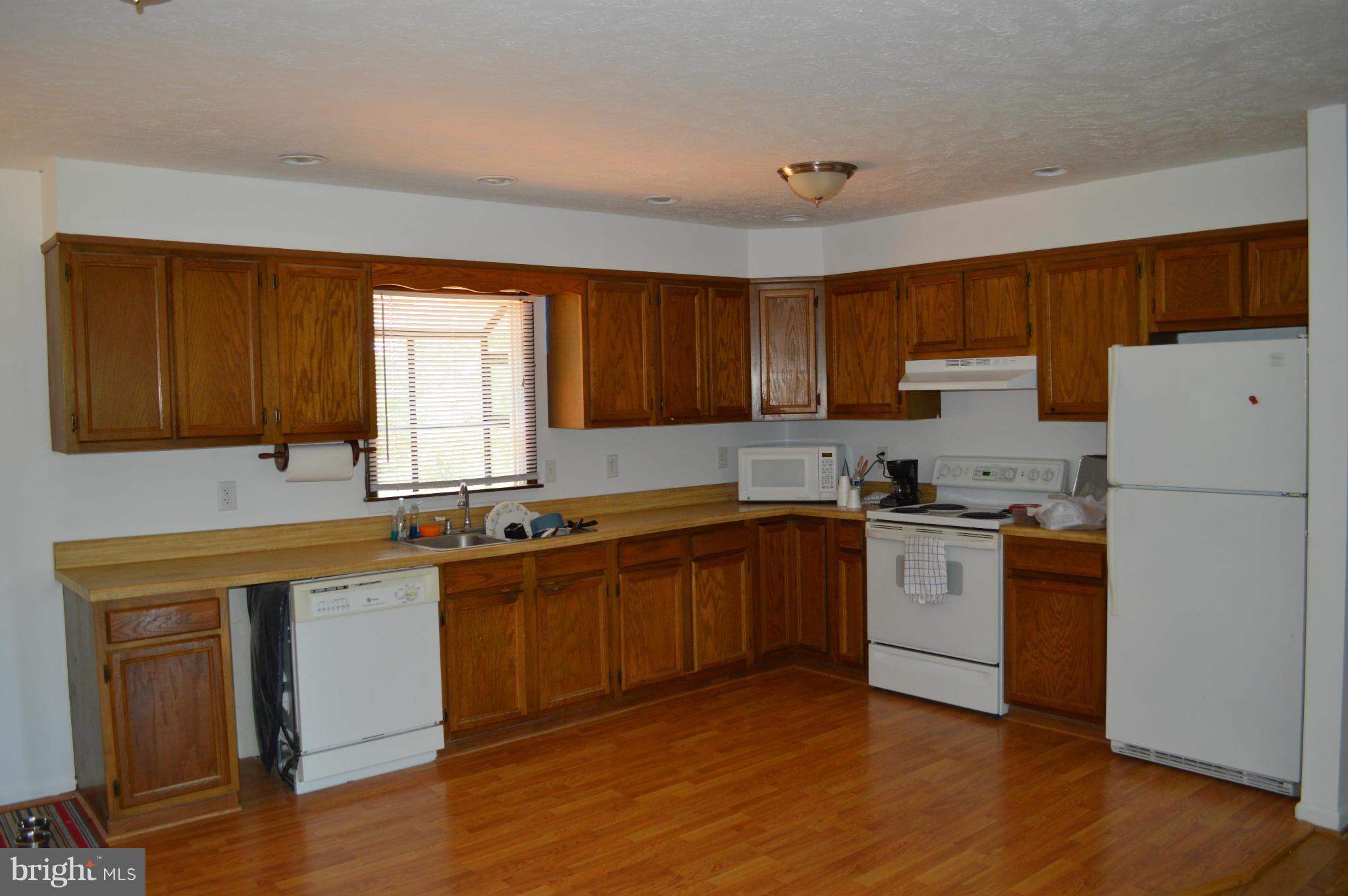 153 Bluff Road Strasburg, VA 22657 - Photo 9 of 29 Kitchen