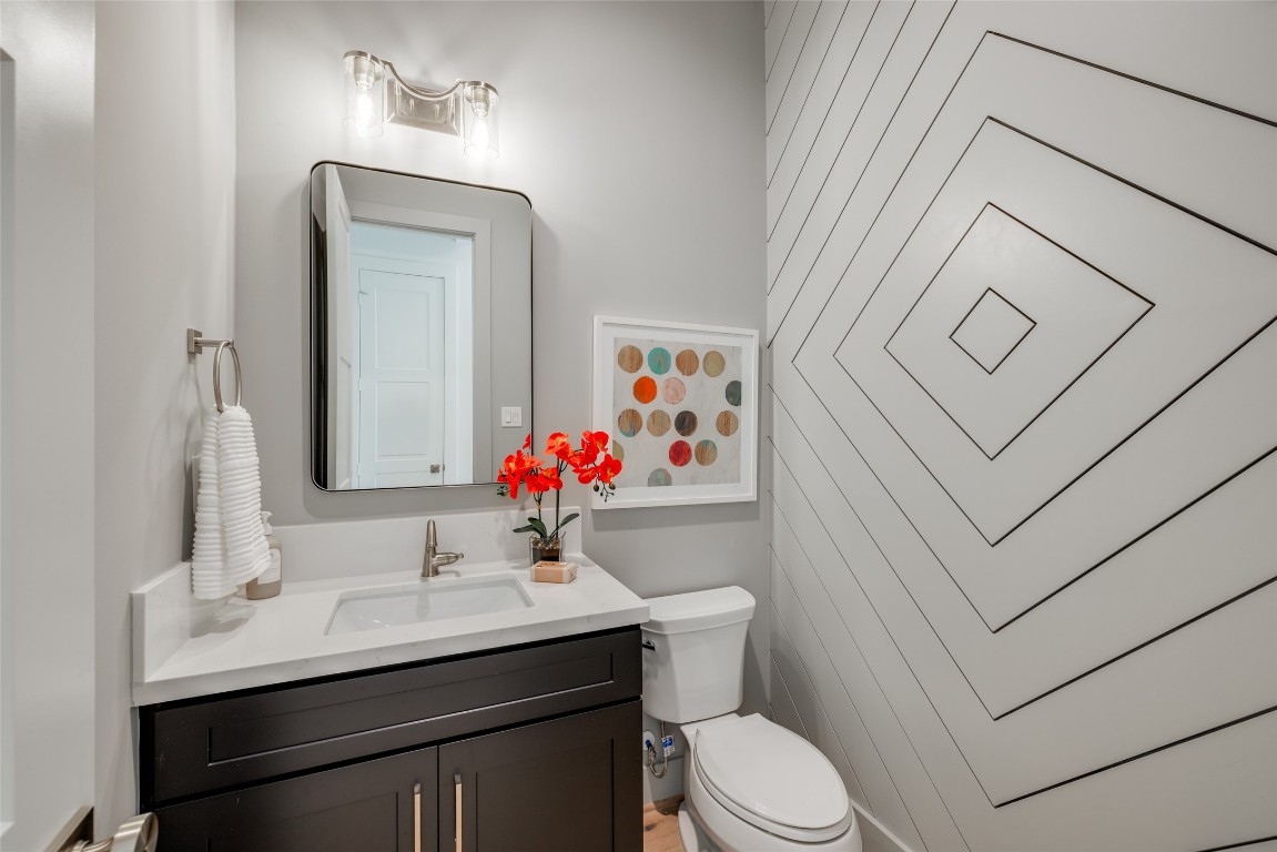 1818 Branard Street Houston, TX 77098 - Photo 7 of 47 * Estimated Completion date 12/15/2026 *
* ASK ABOUT CUSTOMIZATION OPTIONS DURING CONSTRUCTION ONLY
* MAZZARINO MODEL HOME
* PHOTOS MAY SHOW A SIMILAR FLOOR PLAN AND/OR UPGRADED/ALTERNATIVE FINISHES
* Please use these photos as a guide
* THIS IS AN ACTIVE CONSTRUCTION SITE, BUYERS MUST REQUEST APPOINTMENT TO BE ON PREMISES AT ALL TIMES.