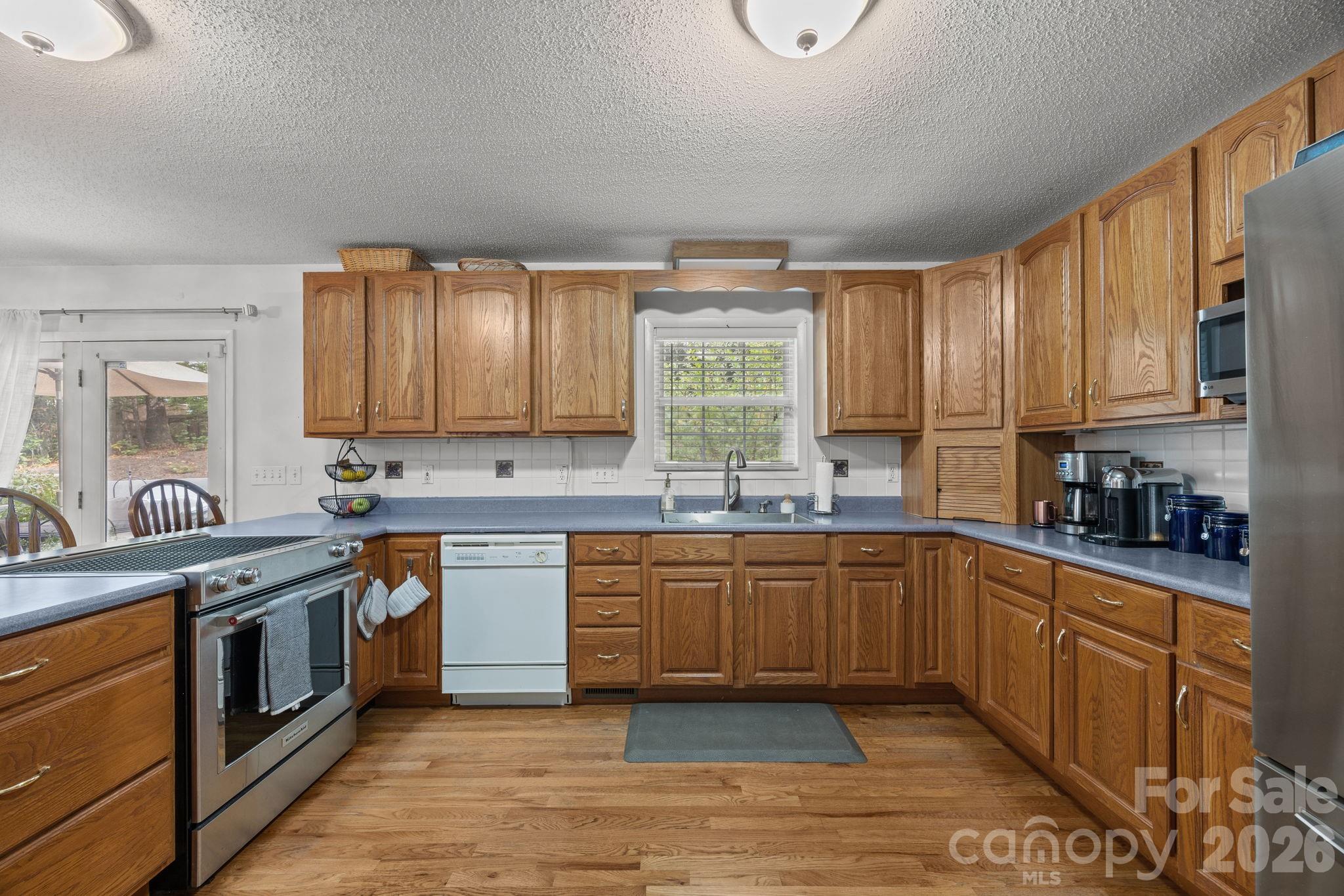 124 Lytle Cove Road Swannanoa, NC 28778 - Photo 16 of 47