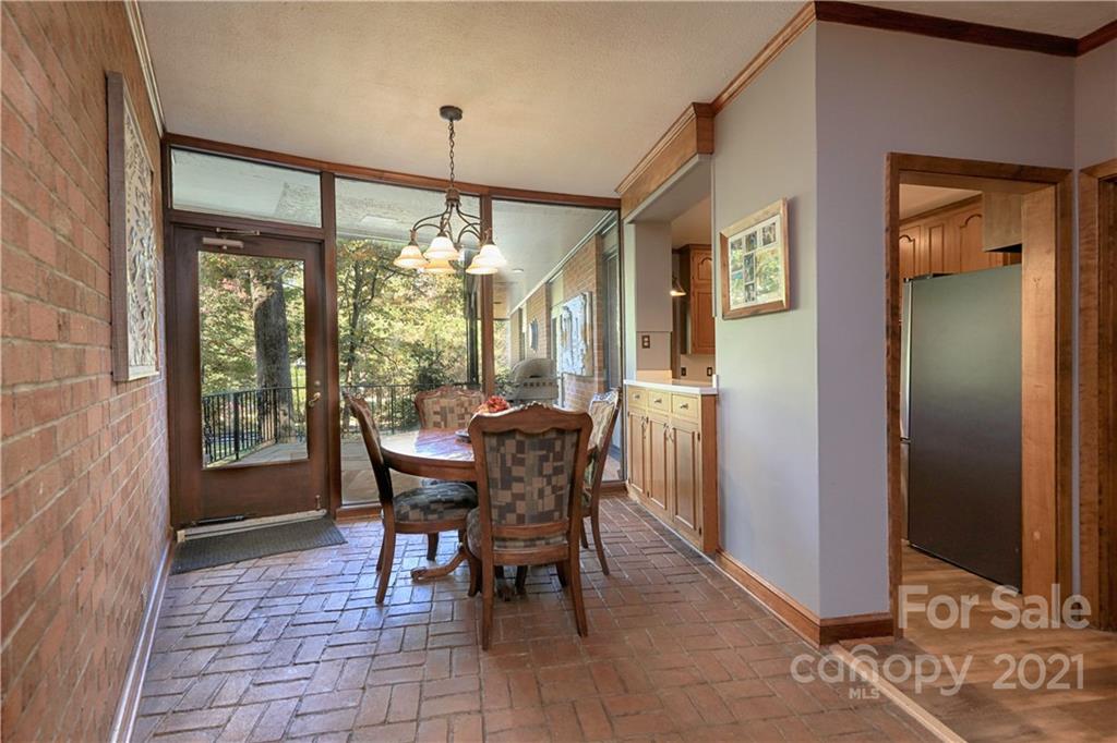 302 Valley Stream Road Statesville, NC 28677 - Photo 15 of 40 Gallery Image 15