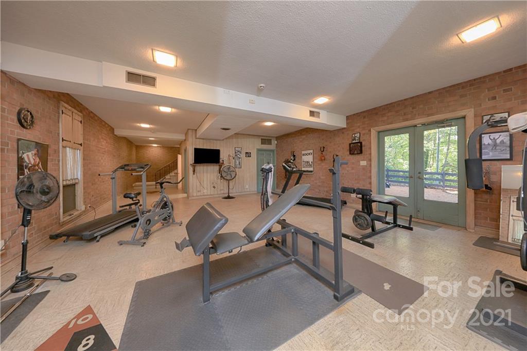 302 Valley Stream Road Statesville, NC 28677 - Photo 30 of 40 Gallery Image 30
