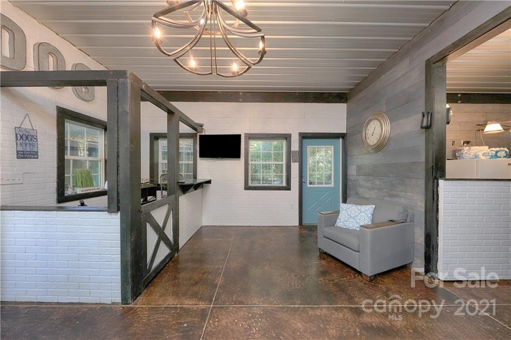 302 Valley Stream Road Statesville, NC 28677 - Photo 35 of 40 Gallery Image 35