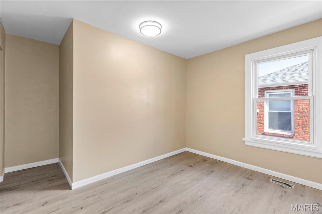 8257 Watson Road St. Louis, MO 63119 - Photo 18 of 29