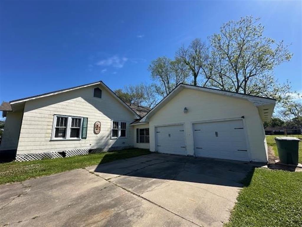 608 South Sarah Street Welsh, LA 70591 - Photo 2 of 15