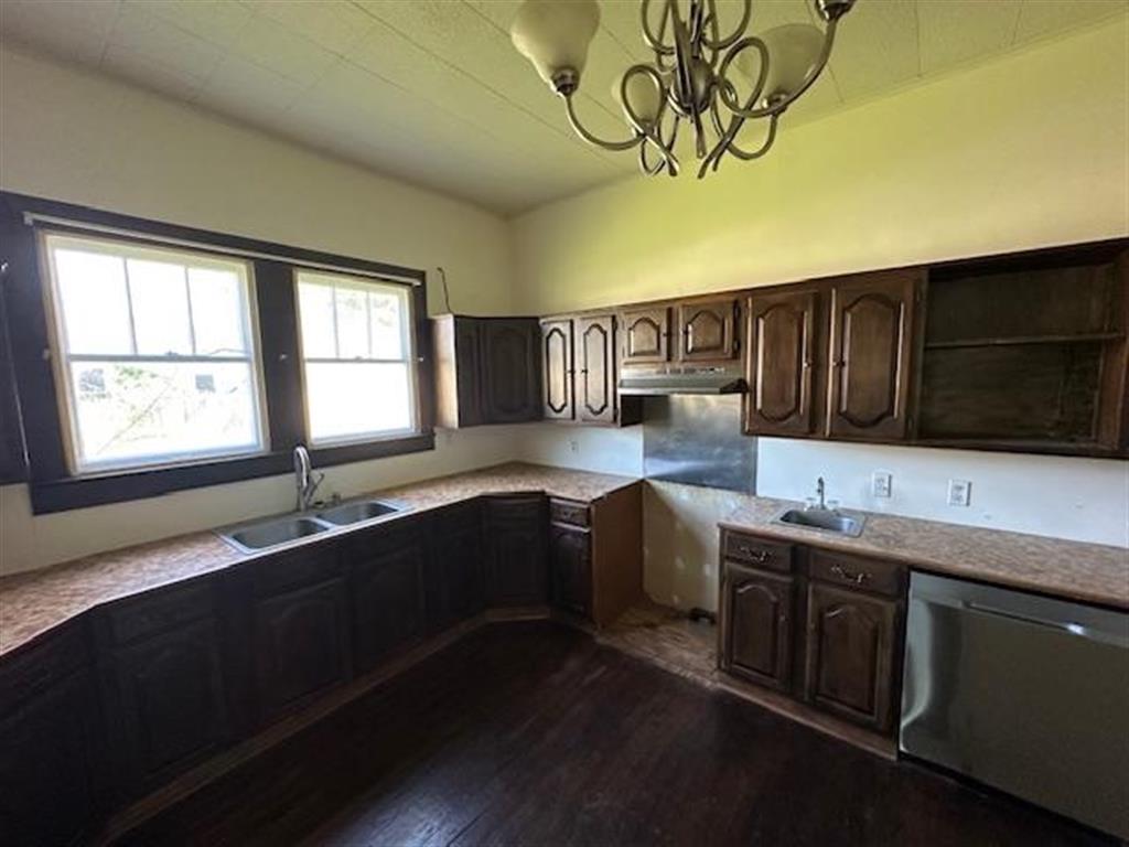 608 South Sarah Street Welsh, LA 70591 - Photo 6 of 15