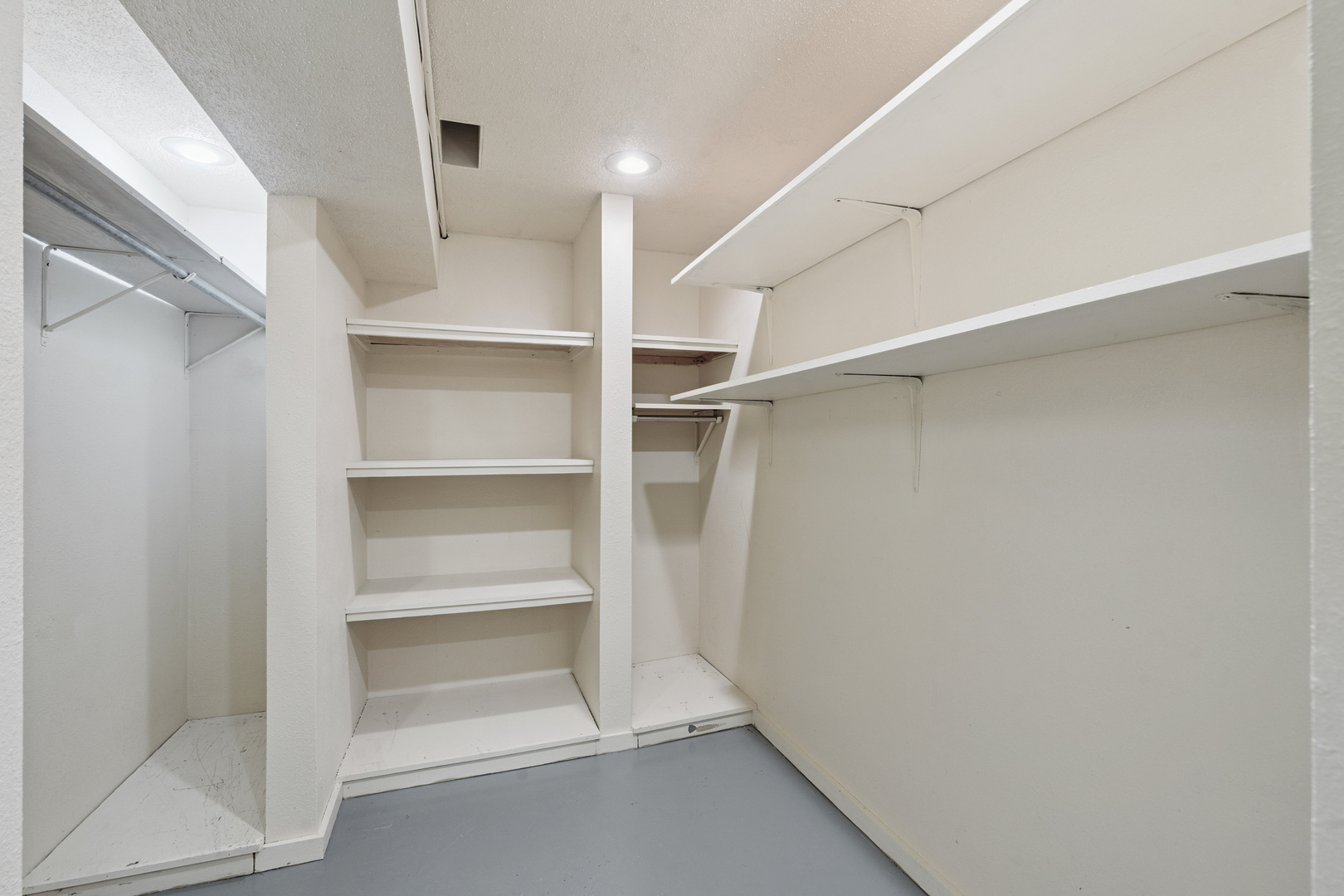 3104 15th Street A Moline, IL 61265 - Photo 15 of 31 a view of an empty walk in closet