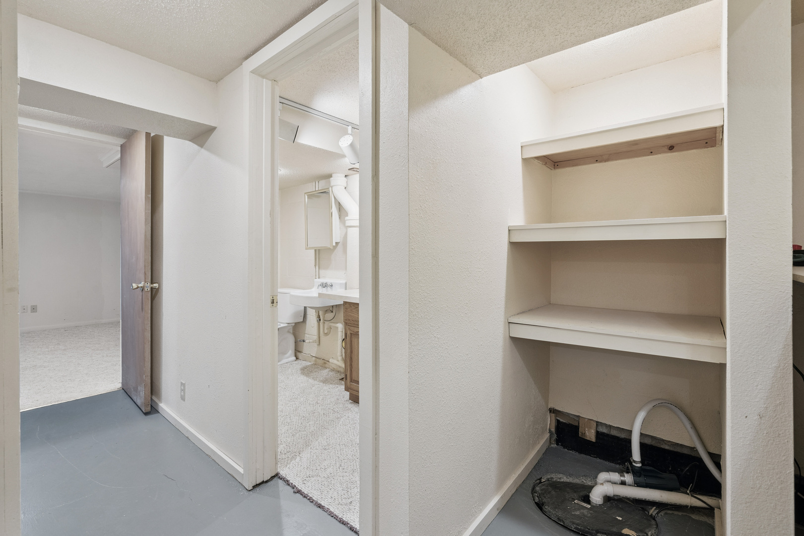 3104 15th Street A Moline, IL 61265 - Photo 17 of 31 a view of room with walk in closet