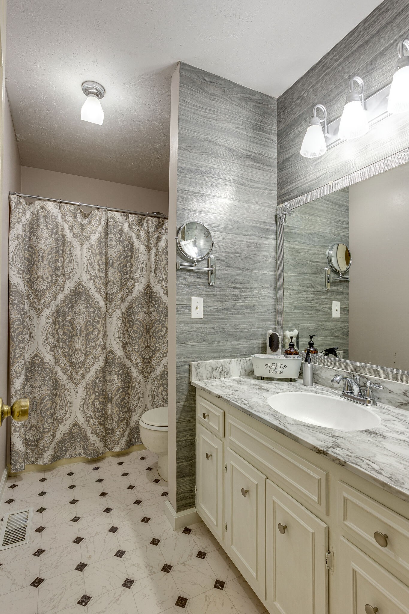 4001 Anderson Road, Unit O39 Nashville, TN 37217 - Photo 17 of 24 Gallery Image 17