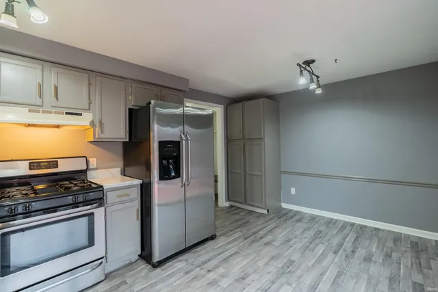 $245,000 | 1818 Lindenwood Avenue, Fort Wayne, IN 46808