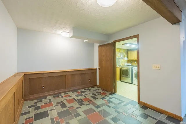 $245,000 | 1818 Lindenwood Avenue, Fort Wayne, IN 46808