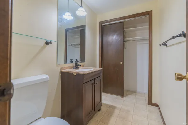 $245,000 | 1818 Lindenwood Avenue, Fort Wayne, IN 46808