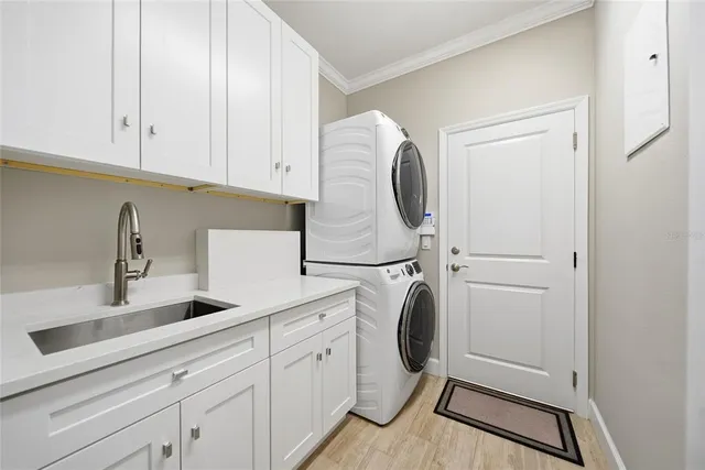 $375,000 | 4717 Avila Lakes Drive, Wimauma, FL 33598