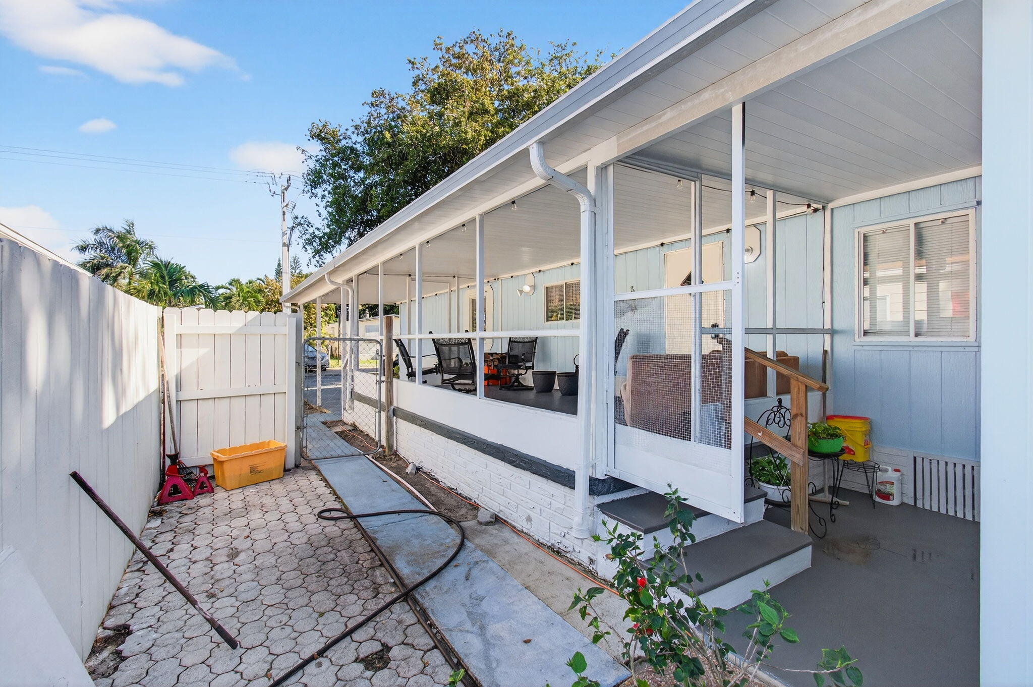 22849 Tradewind Road Boca Raton, FL 33428 - Photo 47 of 60 Porch