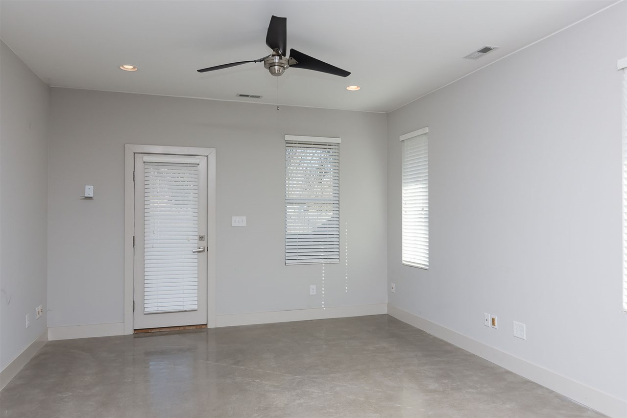 121 Camden Street Raleigh, NC 27601 - Photo 9 of 20 Photo 9