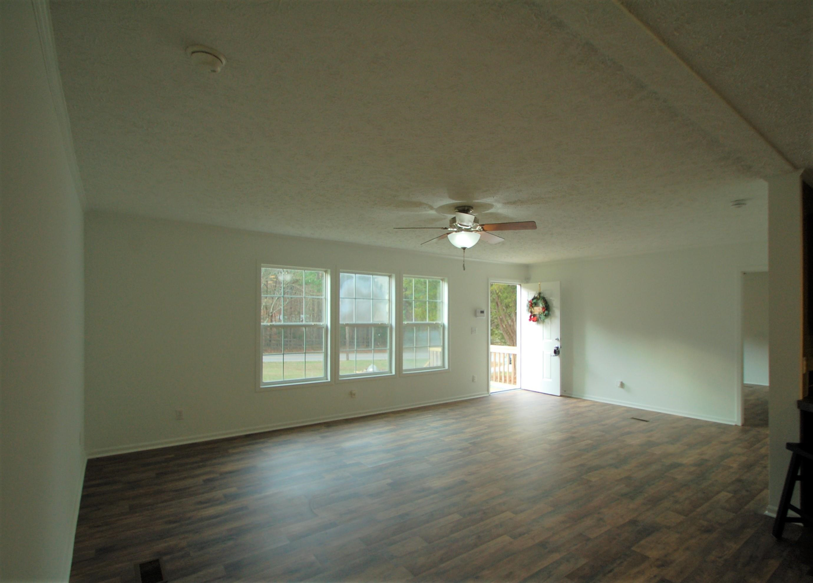 6917 Kemp Road Raleigh, NC 27613 - Photo 4 of 31 Family Room