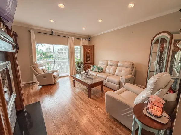 $234,900 | 4749 East NASA Parkway, Unit 57, Pasadena, TX 77586