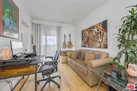 $1,379,000 | Undisclosed Address, Los Angeles, CA 90049