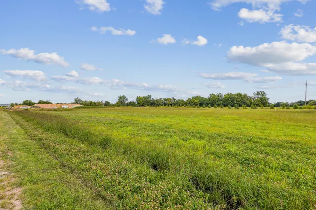 $315,000 | 6126 Gustavus Drive, Maple Plain, MN 55359