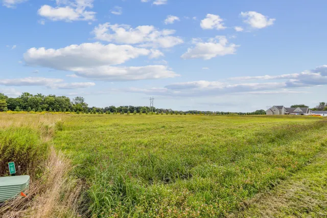 $315,000 | 6126 Gustavus Drive, Maple Plain, MN 55359