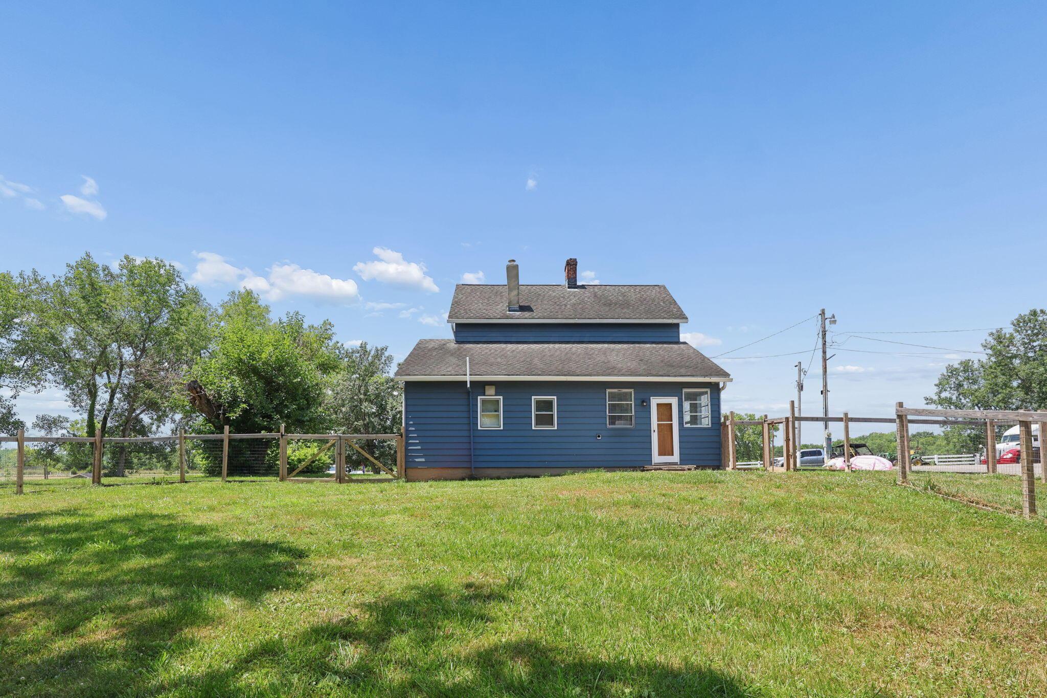 1520 Island Road Circleville, OH 43113 - Photo 25 of 99 Home Rear View 1-1
