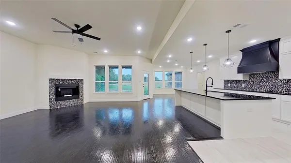 $620,000 | 1165 Deerfield Drive, Wills Point, TX 75169