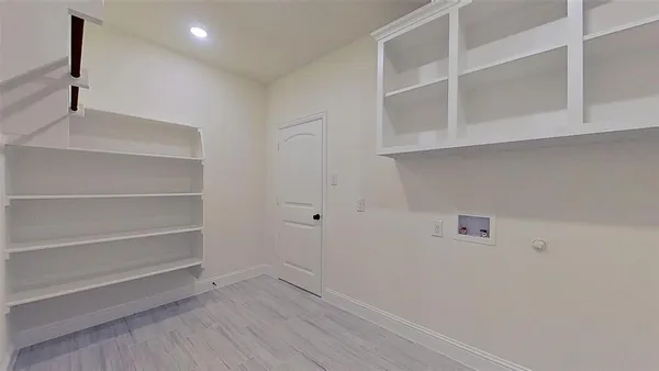 $620,000 | 1165 Deerfield Drive, Wills Point, TX 75169