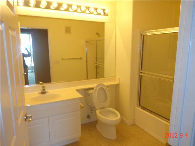 9237 Regents Road, Unit K208 La Jolla, CA 92037 - Photo 7 of 25
