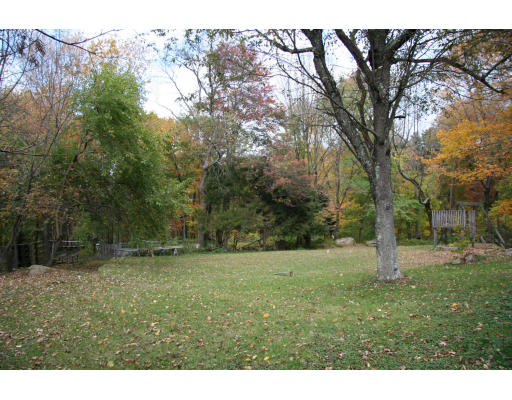 14 Oregon Road Southborough, MA 01772 - Photo 8 of 21 Gallery Image 8