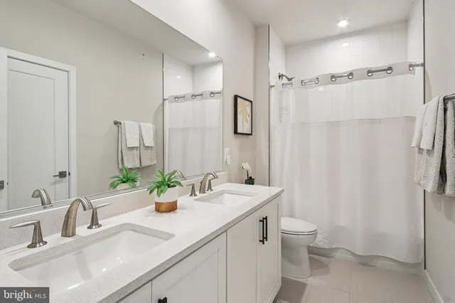 a view of a storage & utility room