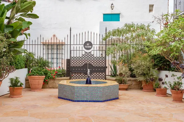 $1,295,000 | 18 West Victoria Street, Unit 303, Santa Barbara, CA 93101