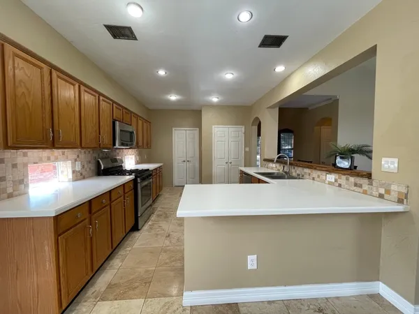 $3,450 | 739 Annie's Way, Sugar Land, TX 77479