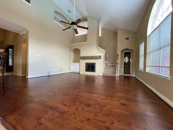 $3,250 | 739 Annie's Way, Sugar Land, TX 77479