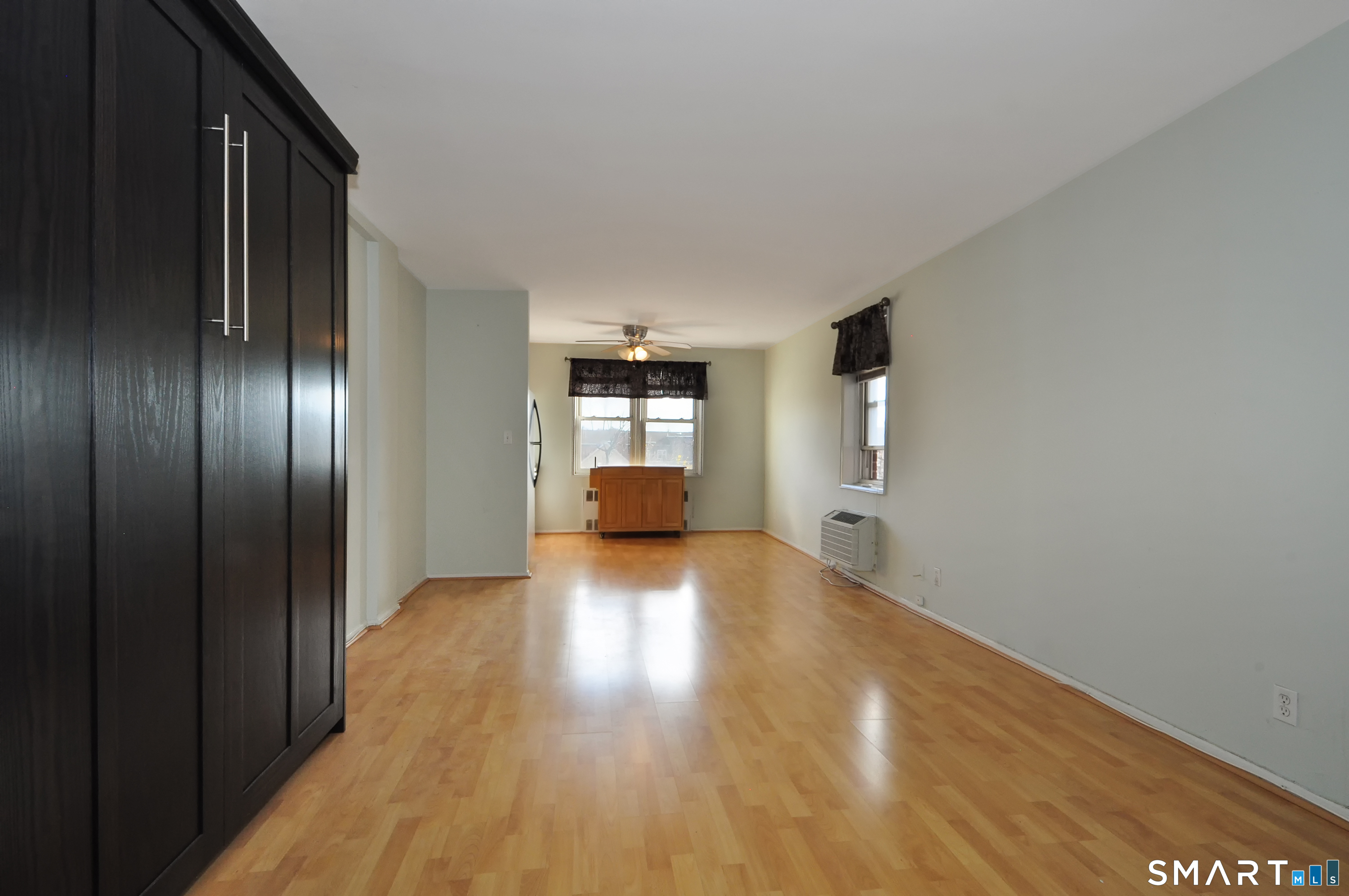 39 Glenbrook Road, Unit 2W Stamford, CT 06902 - Photo 4 of 13