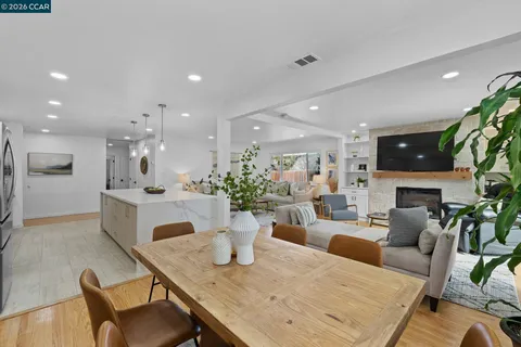 $949,000 | 1661 Marta Drive, Pleasant Hill, CA 94523