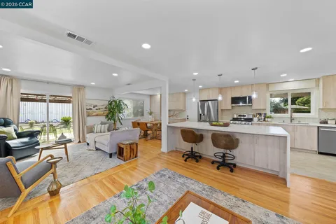 $949,000 | 1661 Marta Drive, Pleasant Hill, CA 94523