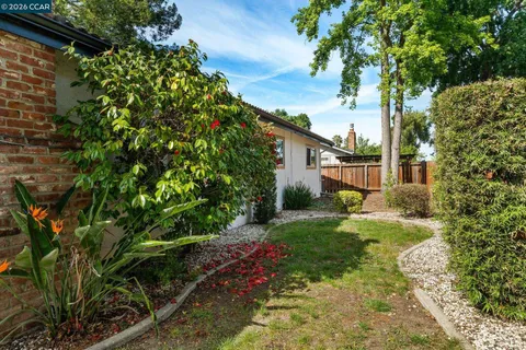 $949,000 | 1661 Marta Drive, Pleasant Hill, CA 94523
