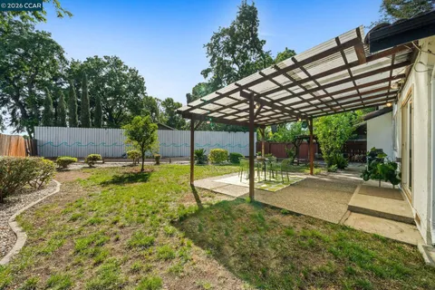 $949,000 | 1661 Marta Drive, Pleasant Hill, CA 94523