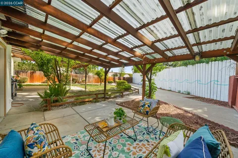 $949,000 | 1661 Marta Drive, Pleasant Hill, CA 94523