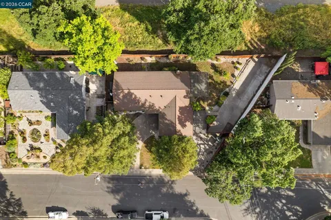 $949,000 | 1661 Marta Drive, Pleasant Hill, CA 94523