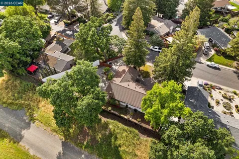 $949,000 | 1661 Marta Drive, Pleasant Hill, CA 94523